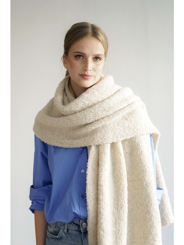Afstoten optie droogte Cosy Bouclé - Sjaal XL - Sand - La-Pam - Trendy & fashion sieraden en  kleding!