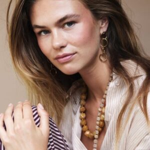 Alternative view of Ellen Beekmans – Lange Ketting – Gemstone  / warm geel