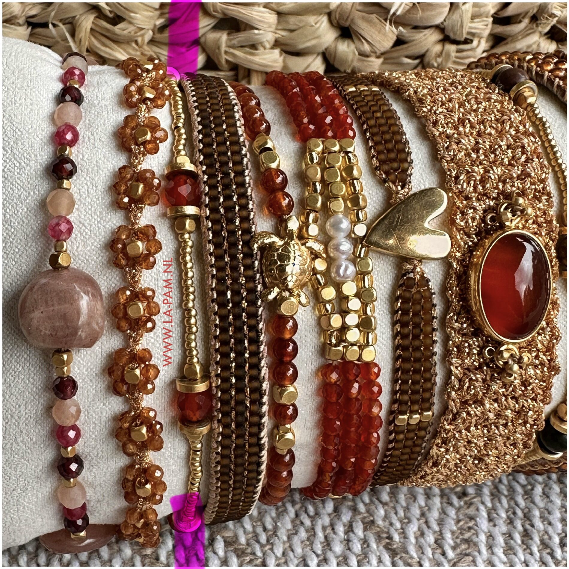 Ibu Jewels – Armband Lulu Moos – Carnelian
