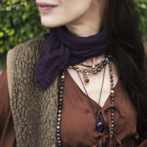Alternative view of PimpsandPearls – Linnen Sjaal Bandana – Donker Paars