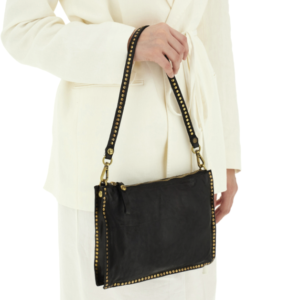 Alternative view of Campomaggi – Leren Crossbodytas KURA “EVA” met studs – Black